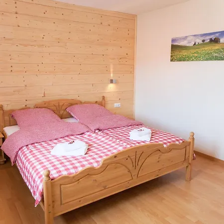 Romantische Froschkoenig By Interhome